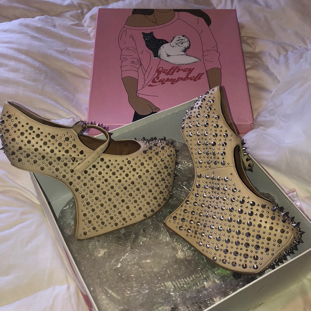 Akira shoes SOLD